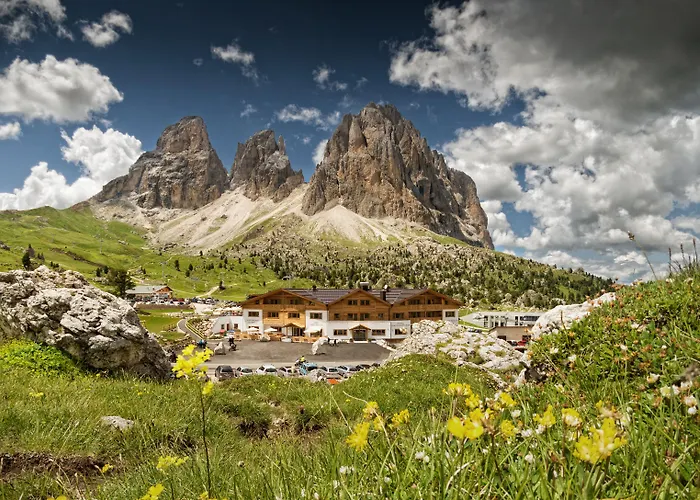 Passo Sella Dolomiti Mountain Resort